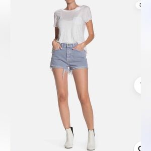GRLFRND Cindy Distressed Shorts size 24